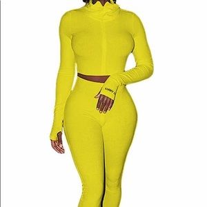 Trendy Yellow 2pc Lucky Label Set